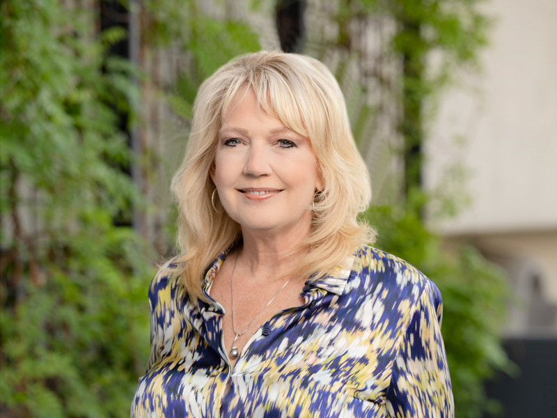 Suzan B.